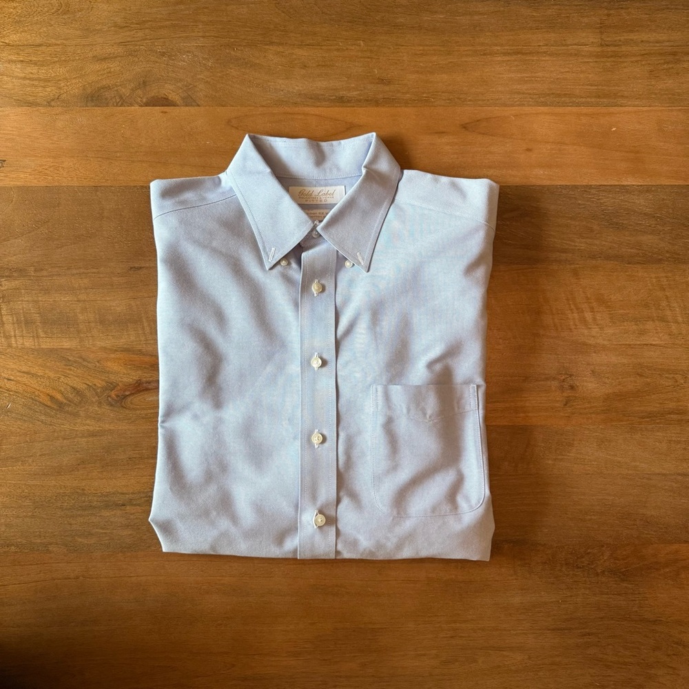Roundtree & Yorke Classic Blue Dress Shirt - Oxford button up